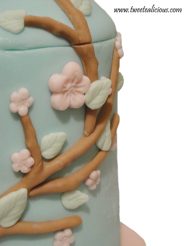 Cherry Blossom Teacup Cake Detail